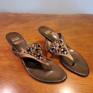 NEW Stuart Weitzman beaded heels